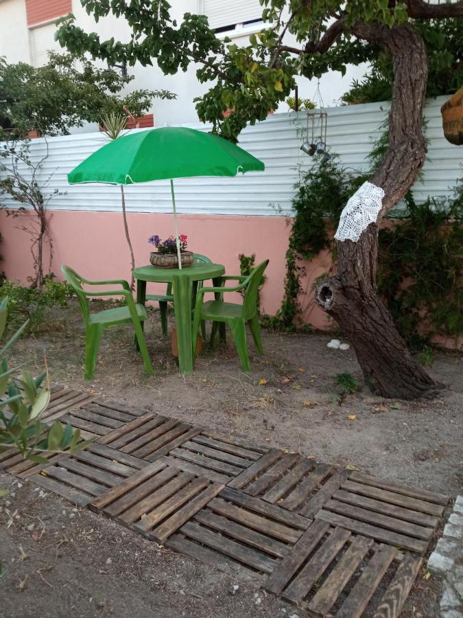 Caparica Holidays * Charneca (Setubal)